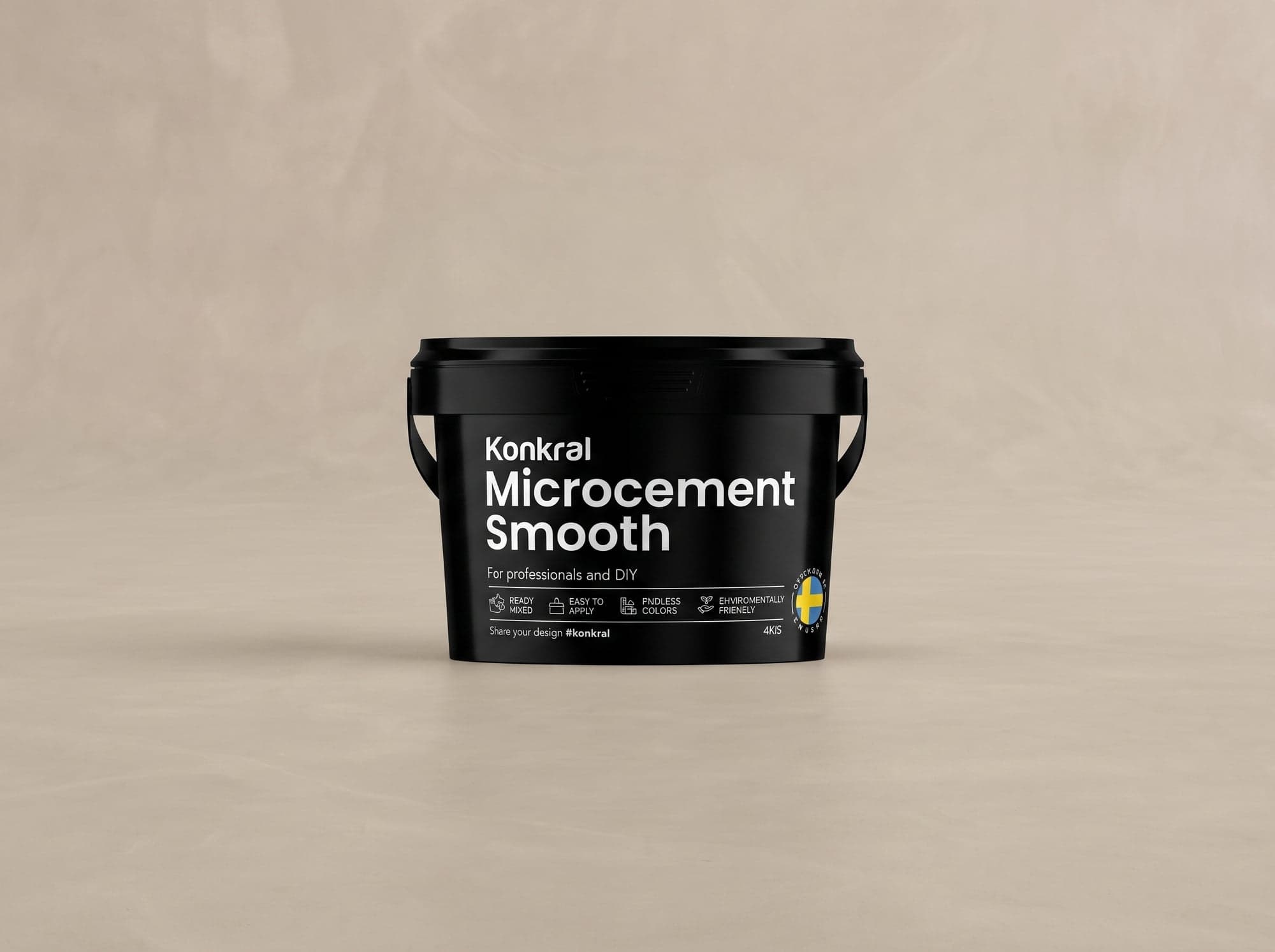 Konkral Microcement Smooth-hink mot en ljus beige microcementyta